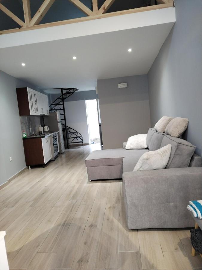 דירות Corfu  Kingsway Mezzanine מראה חיצוני תמונה