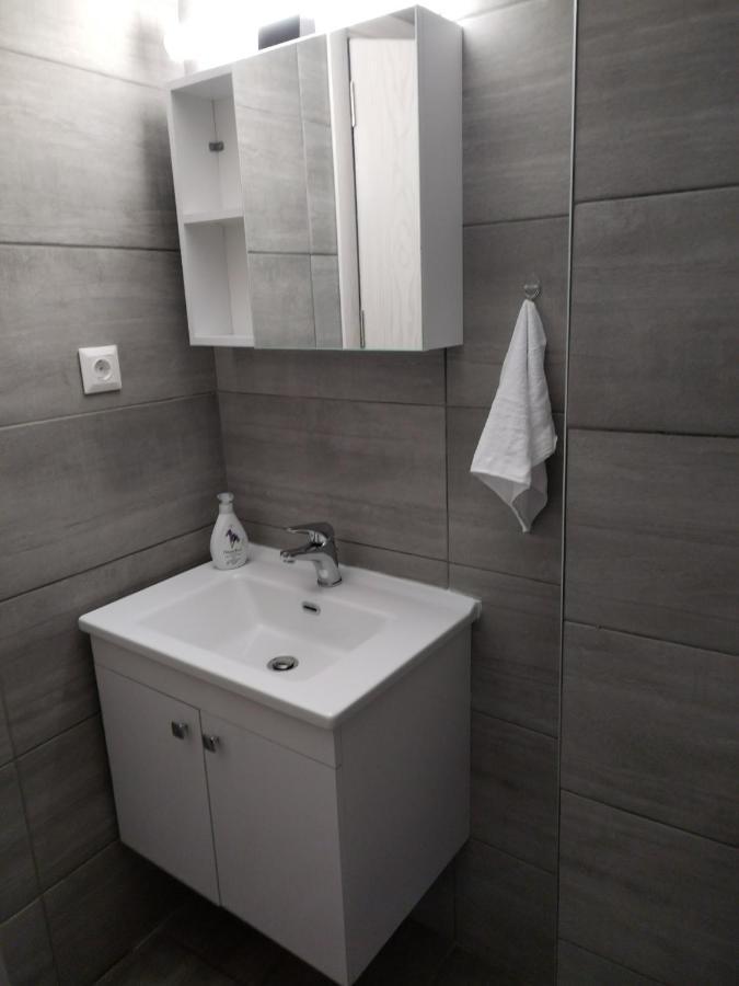 דירות Corfu  Kingsway Mezzanine מראה חיצוני תמונה